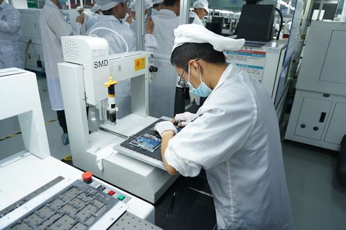 揭秘从零制造游戏本 走进机械革命工厂，探索性能背后的苛求与匠心